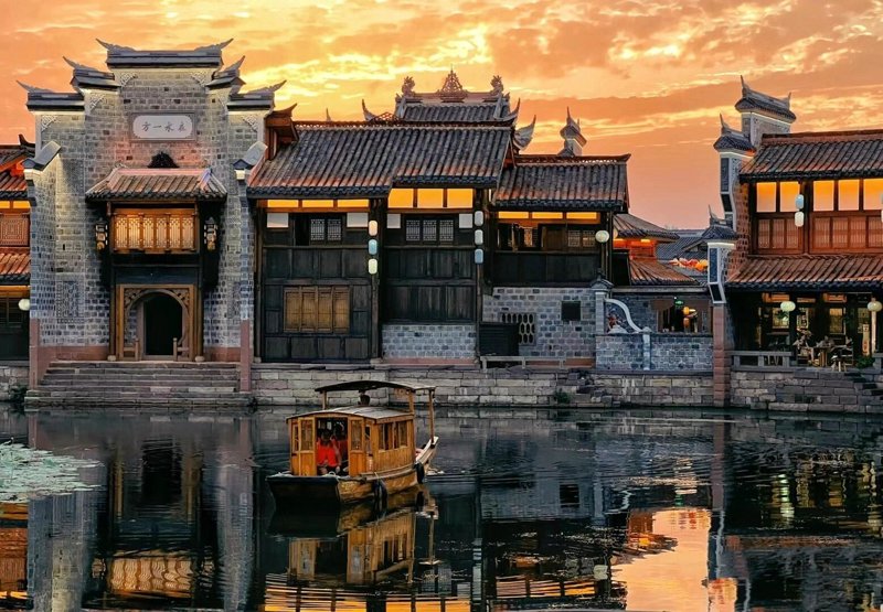 广西古镇旅游：古韵风情引领未来